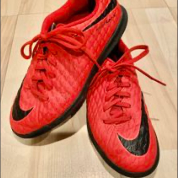 Nike Hypervenom X boys cleats - Picture 3 of 3